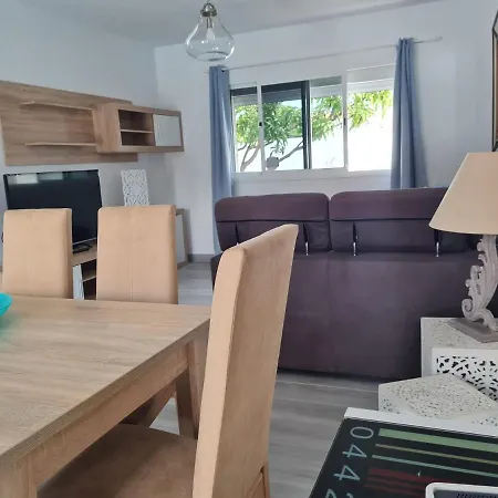 Fabulous Mabel וילה קורלחו