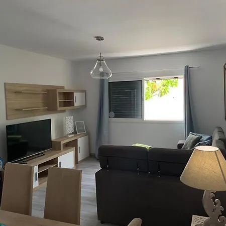 Willa Fabulous Mabel *