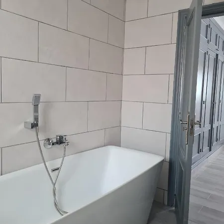 Fabulous Mabel Willa Corralejo